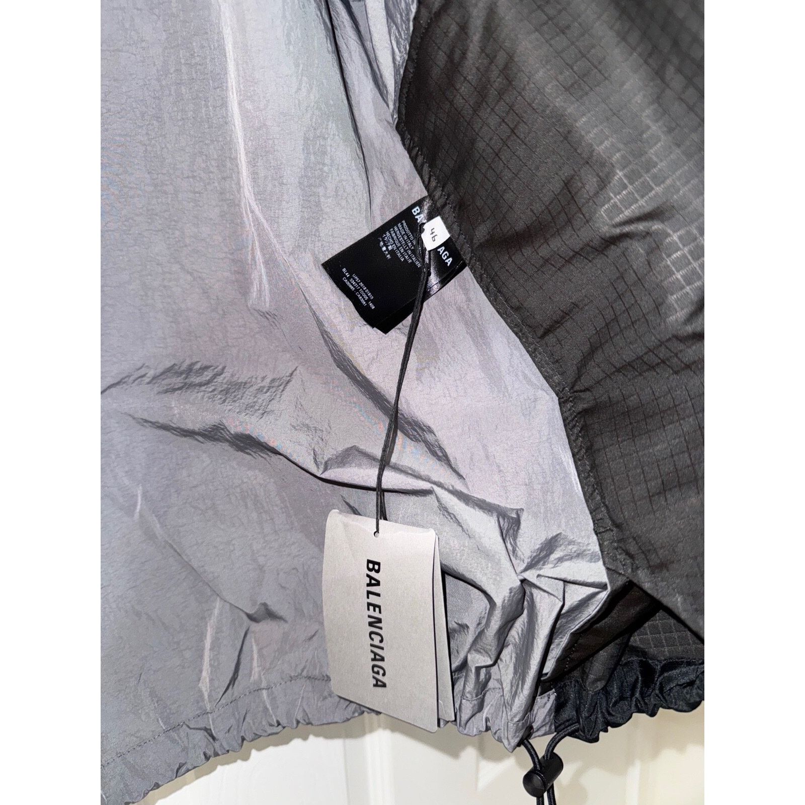 Balenciaga Balenciaga Zipper Oversized Elephant Windbreaker Jacket 46 Size US S / EU 44-46 / 1 - 10 Thumbnail