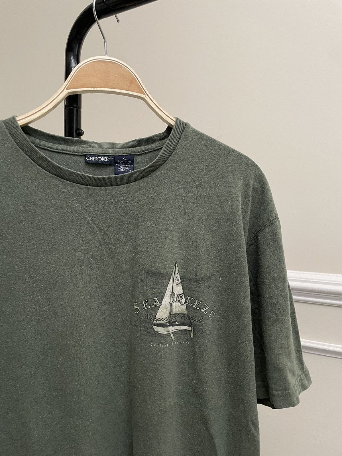 Vintage Vintage Y2K Boat Graphic Tee Shirt Unsoundrags Hanes Size US L / EU 52-54 / 3 - 1 Thumbnail