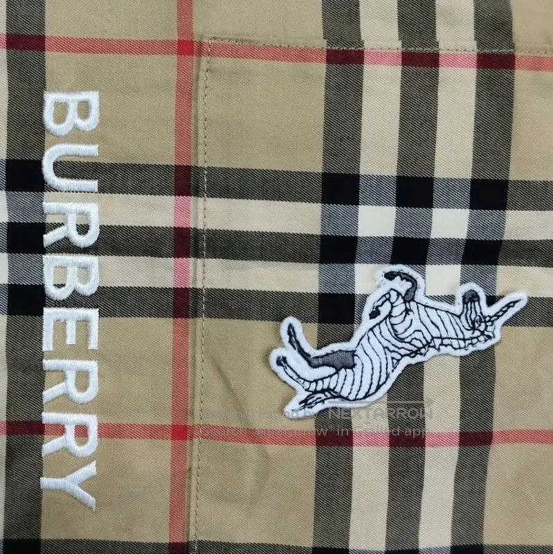 Burberry Burberry Yellow Cotton Women's Shirt. Size M / US 6-8 / IT 42-44 - 3 Thumbnail