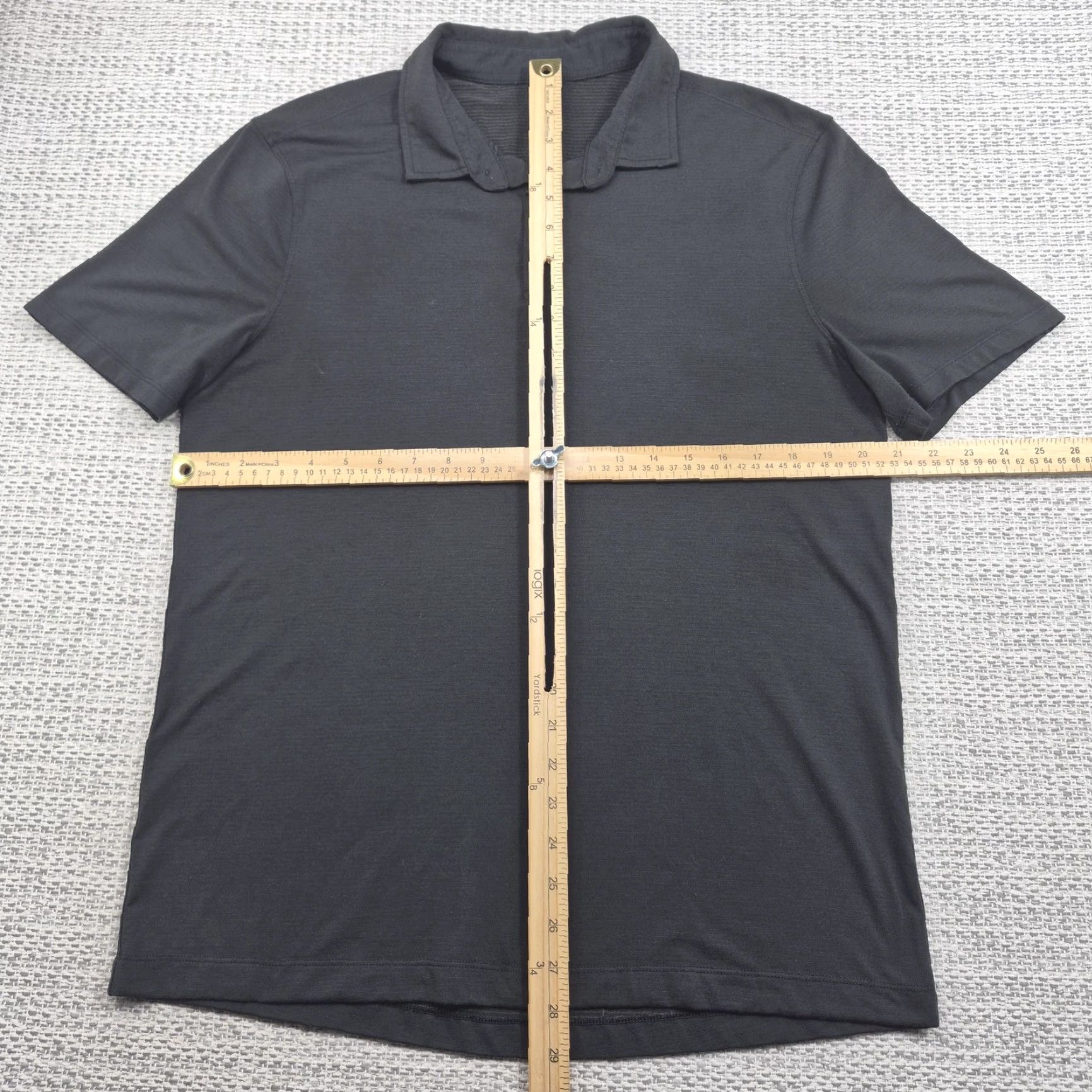 Lululemon Lululemon Polo Shirt Mens Large Gray Solid Jersey Knit Short Sleeve Casual Polo Shirt Mens Large Gray Size US L / EU 52-54 / 3 - 7 Thumbnail