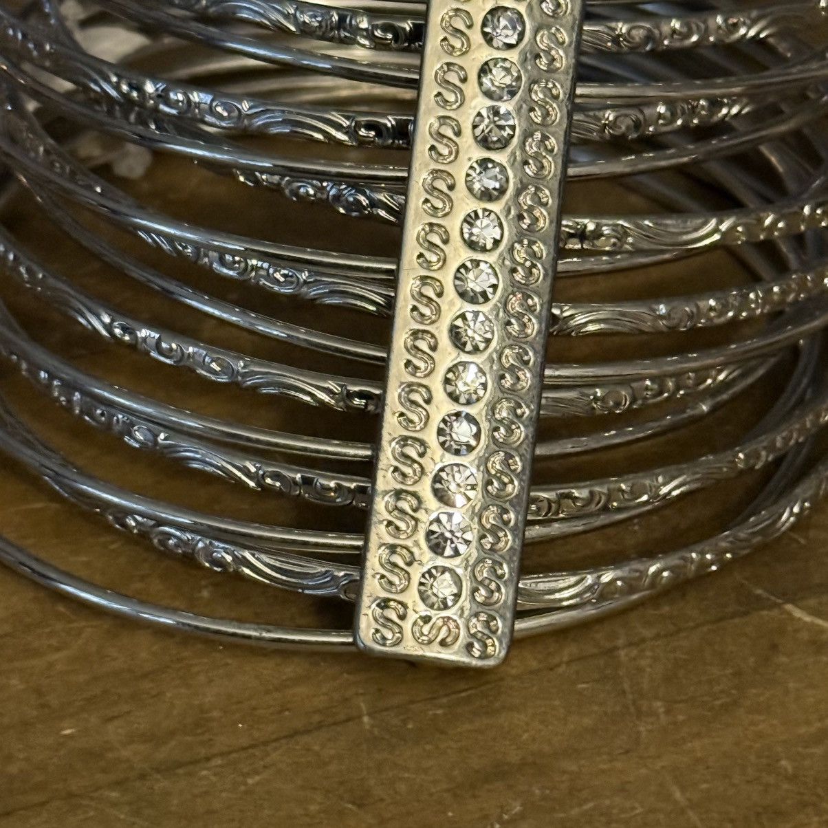 Other Silver tone bangle bracelets set Size ONE SIZE - 5 Thumbnail