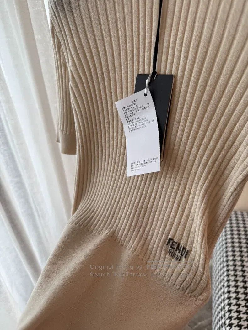 Fendi Fendi Knitted Top Size XS / US 0-2 / IT 36-38 - 3 Thumbnail