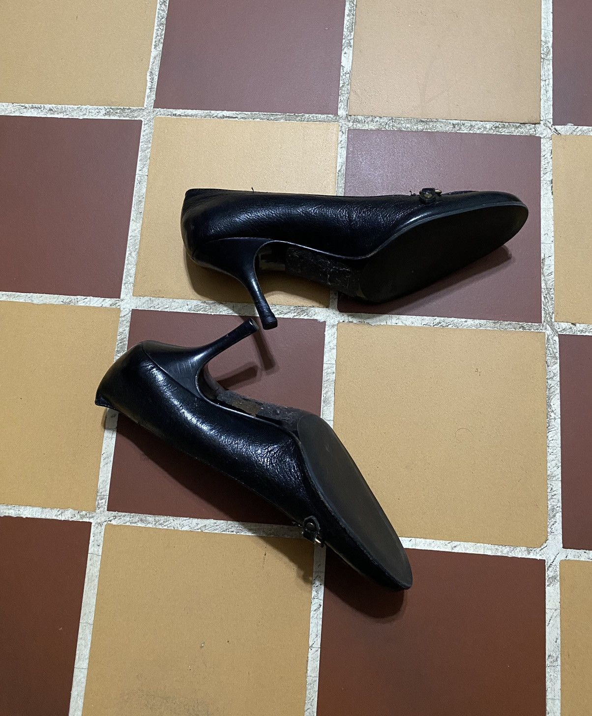 Coach Vintage Coach Aubry Black Leather Kitten Heel Loafers 6D Size US 6 / IT 36 - 5 Thumbnail
