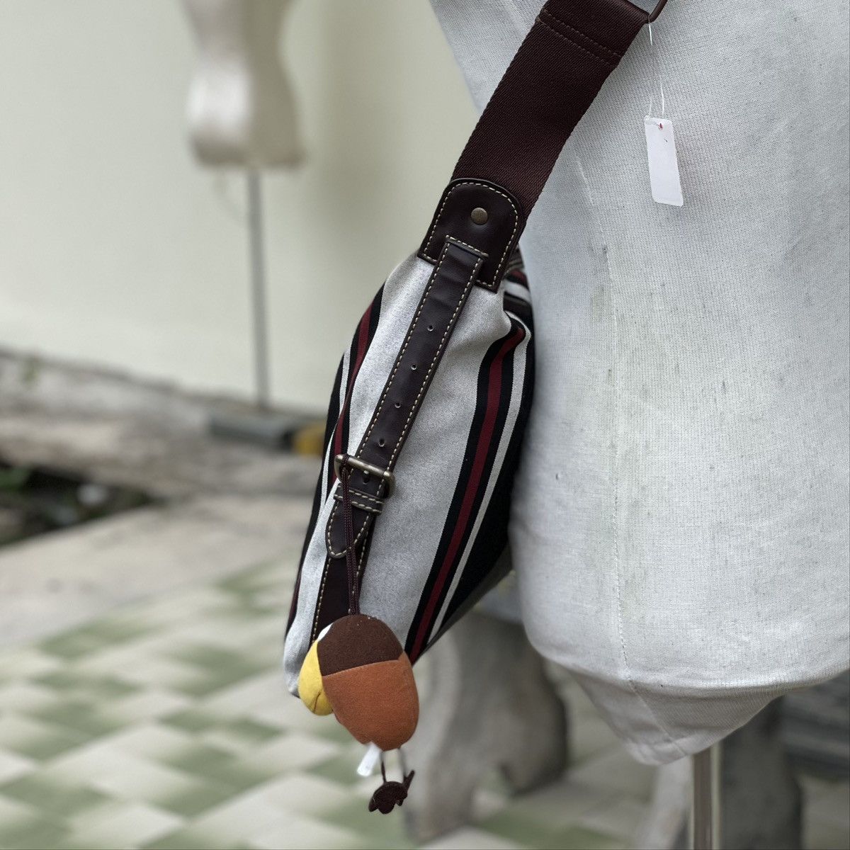 Japanese Brand 🔥 RARE UNISEX FIELD DREM BY SUNBRELLA FABRIC SHOULDER BAG Size ONE SIZE - 5 Thumbnail