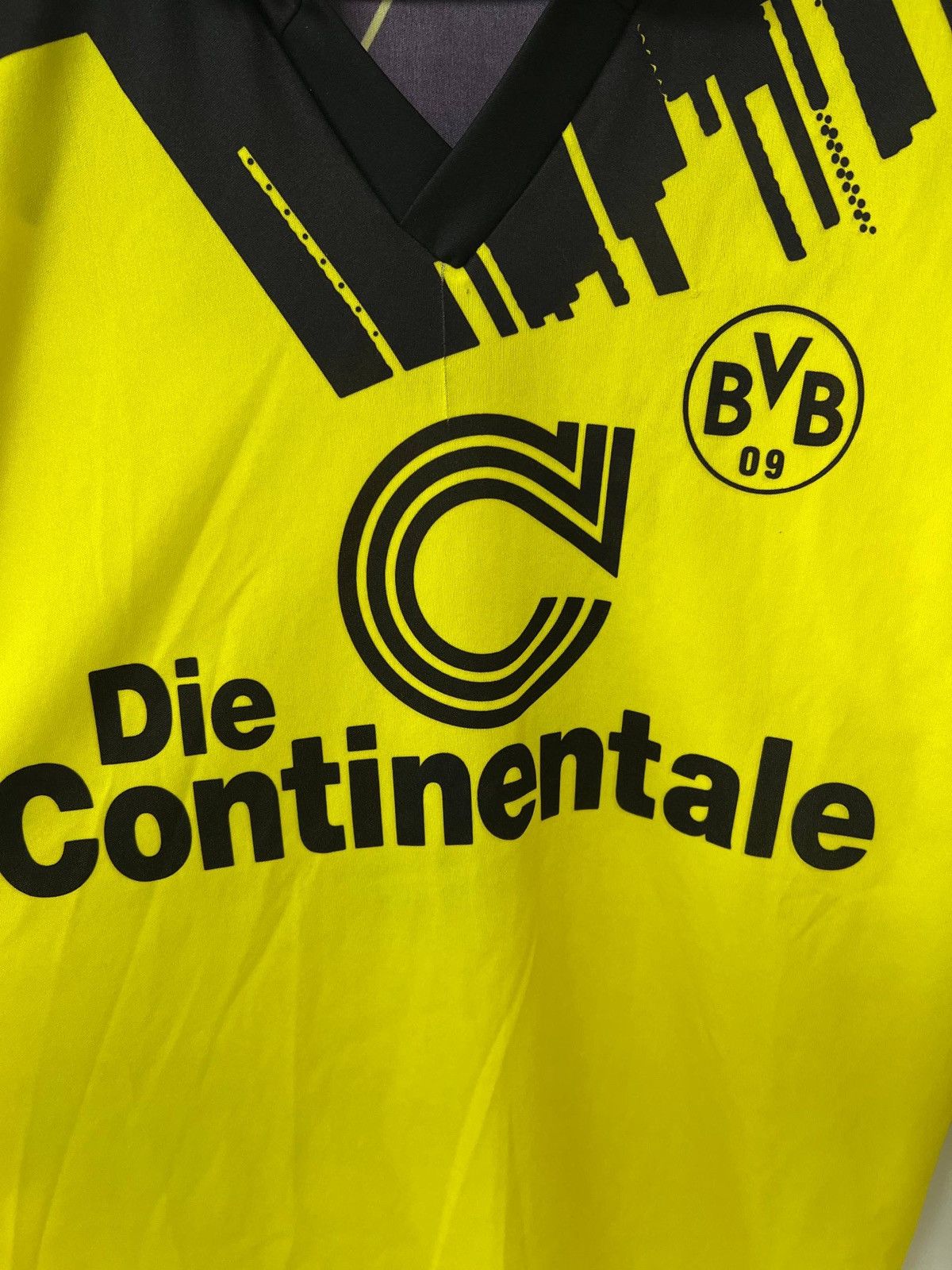 Other Borussia Dortmund 1993/1994 Long sleeve Replica Football S/M Size US M / EU 48-50 / 2 - 11 Thumbnail