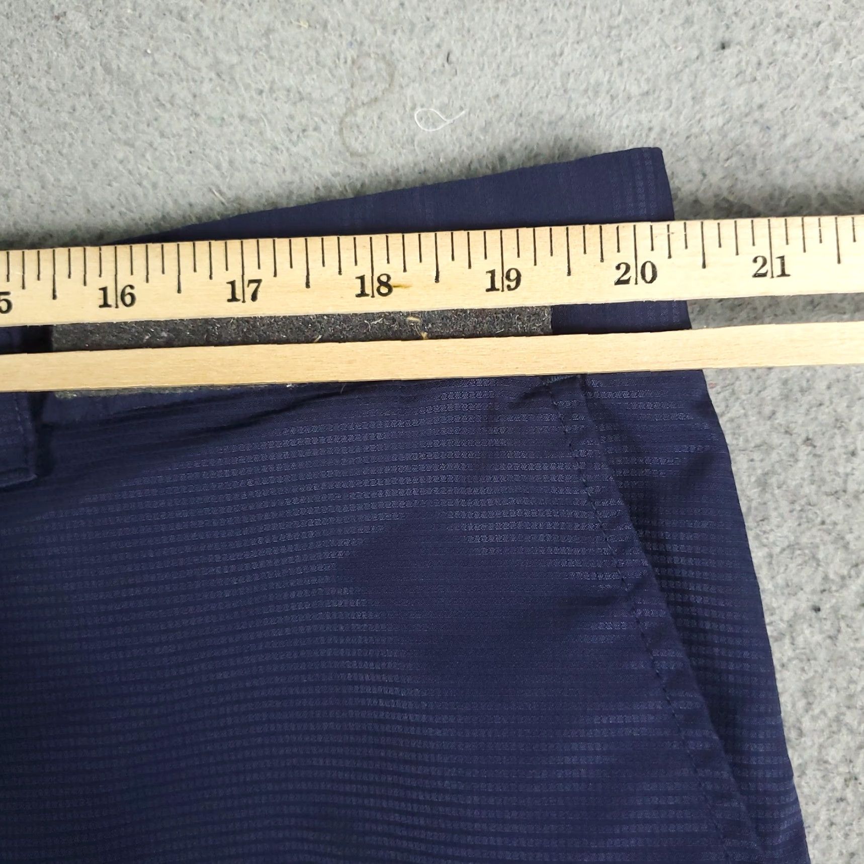 Vintage Pebble Beach Mens Chino Shorts 40 Blue Flat Front Casual Golf Pants Regular Belt Loops Logo Vintage No Size US 40 / EU 56 - 4 Thumbnail