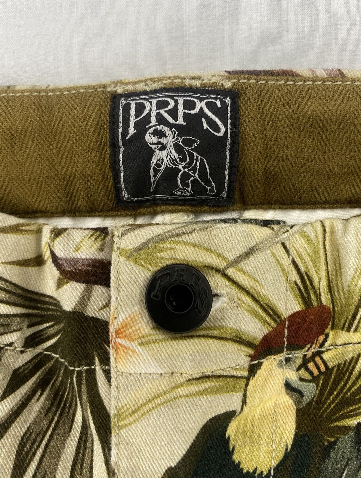 Prps PRPS Tropical Print Floral Multicolor Shorts Men's Sz 30 NWT Size US 30 / EU 46 - 4 Thumbnail