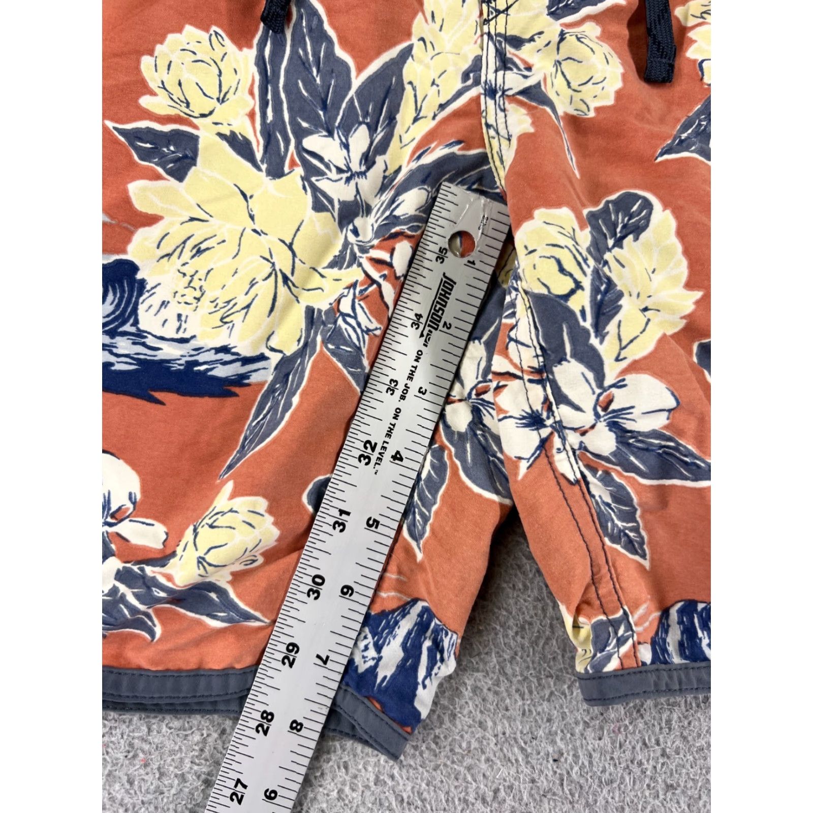 Patagonia Patagonia Mens Board Shorts Bottom 30 Orange Floral Scallop Hem Wavefarer Trunks Nylon Blended Fabric Pockets Drawstring Beach Surfing Size US 30 / EU 46 - 6 Thumbnail