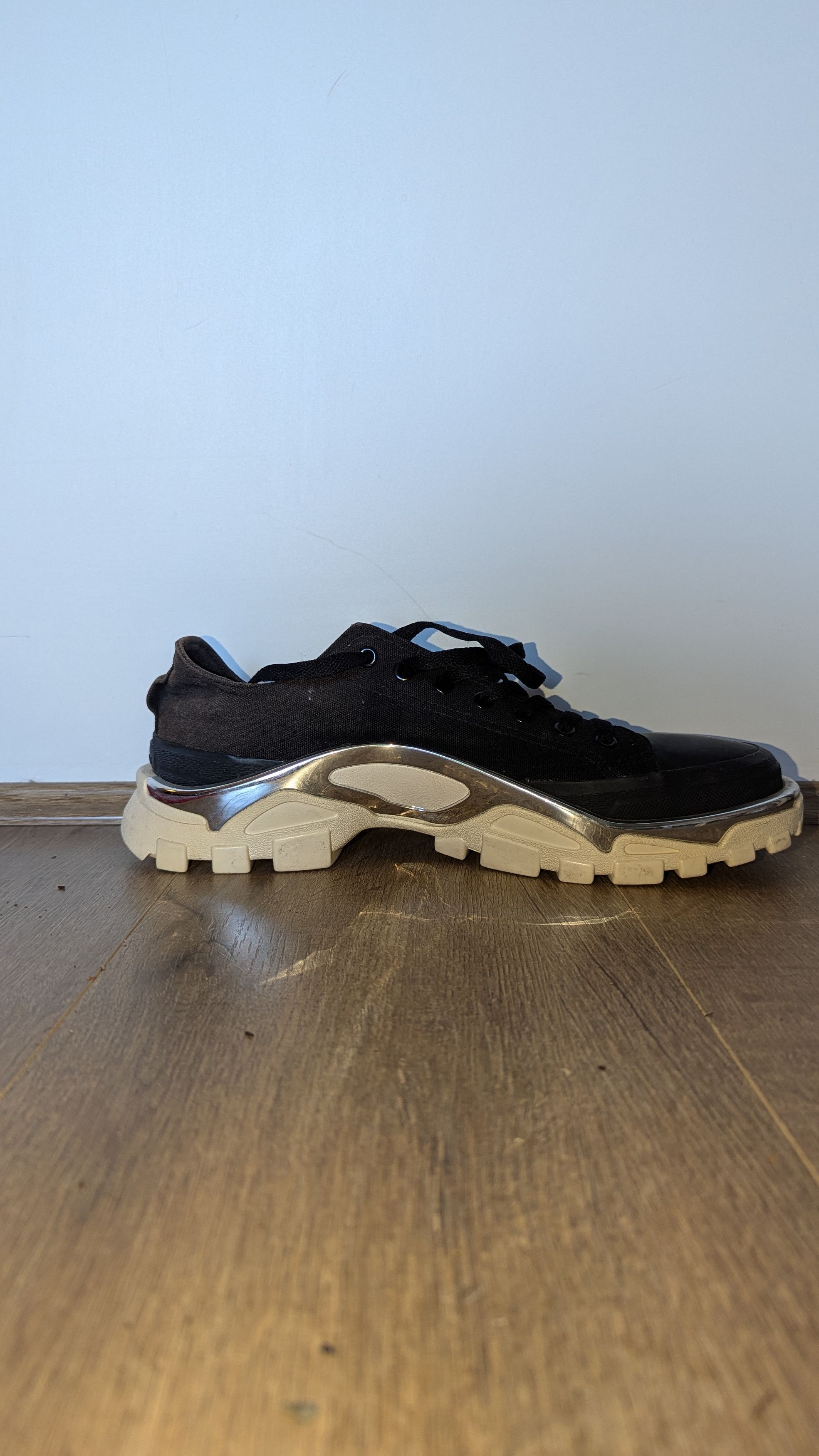 Adidas × Raf Simons Adidas x Raf Simons Detroit Runner "Oreo" Size US 10 / EU 43 - 4 Thumbnail