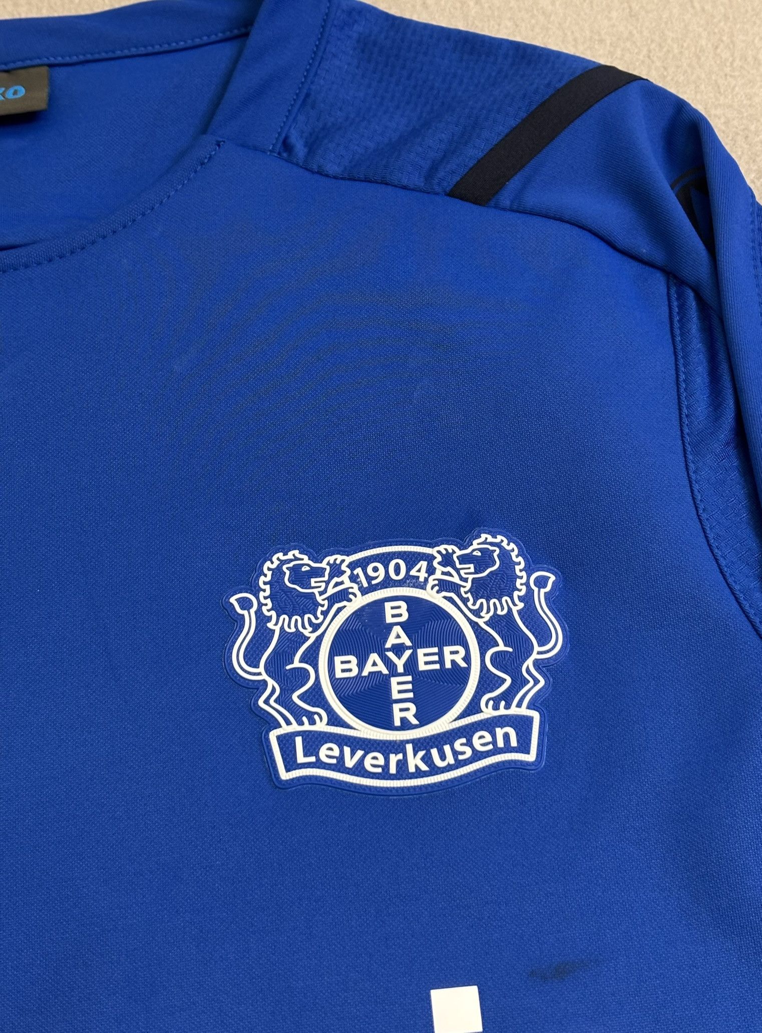 Other Bayer Leverkusen 2021/2022 Jako Goalkeeper Jersey size L Size US L / EU 52-54 / 3 - 9 Thumbnail