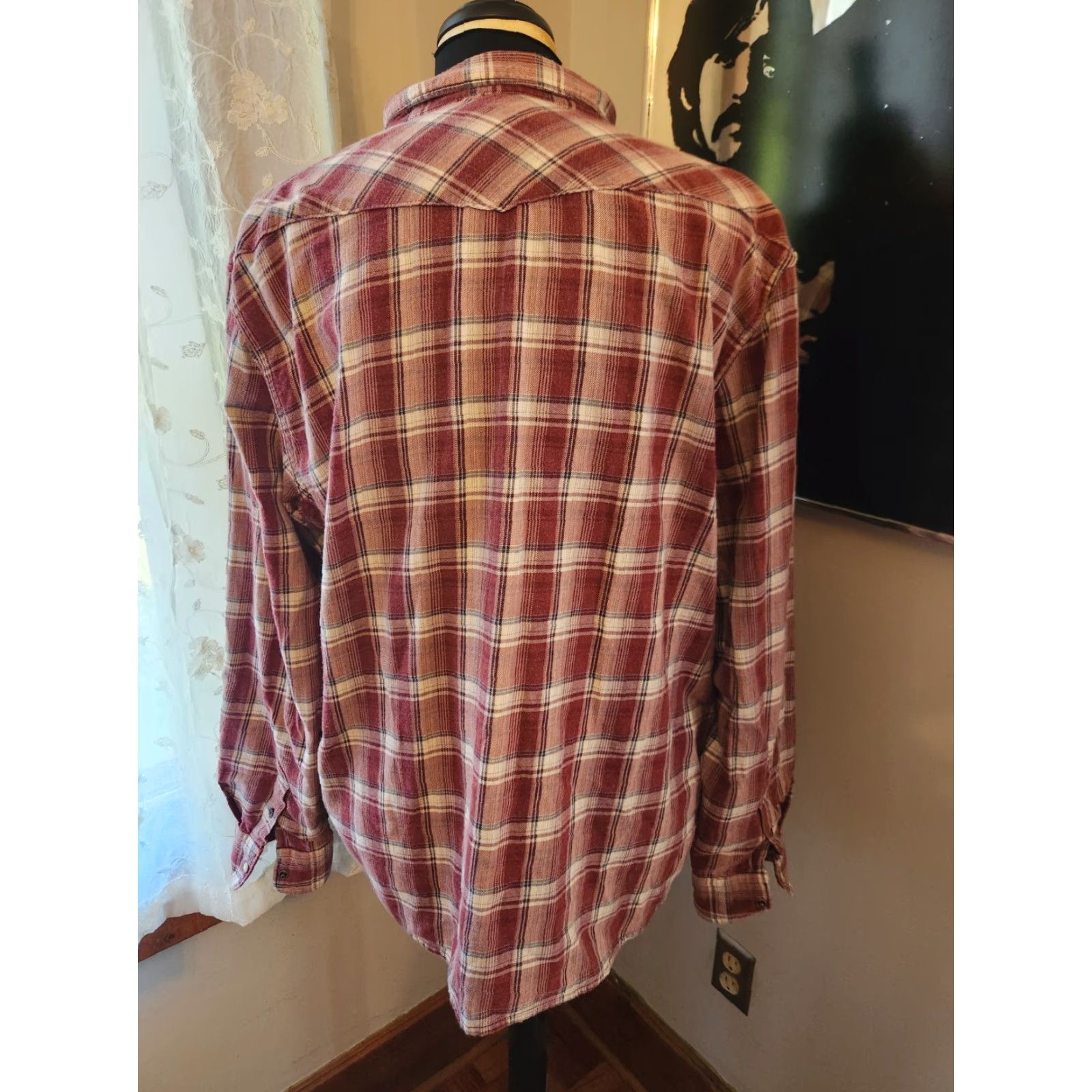 Vintage Ruff Hewn Men’s Pearl Snap Long Sleeve Plaid Shirt Cotton Red XXL Shirt Casual Street Western, 90s, Cowboy, Grunge, Southwestern Mens Size US XXL / EU 58 / 5 - 5 Thumbnail