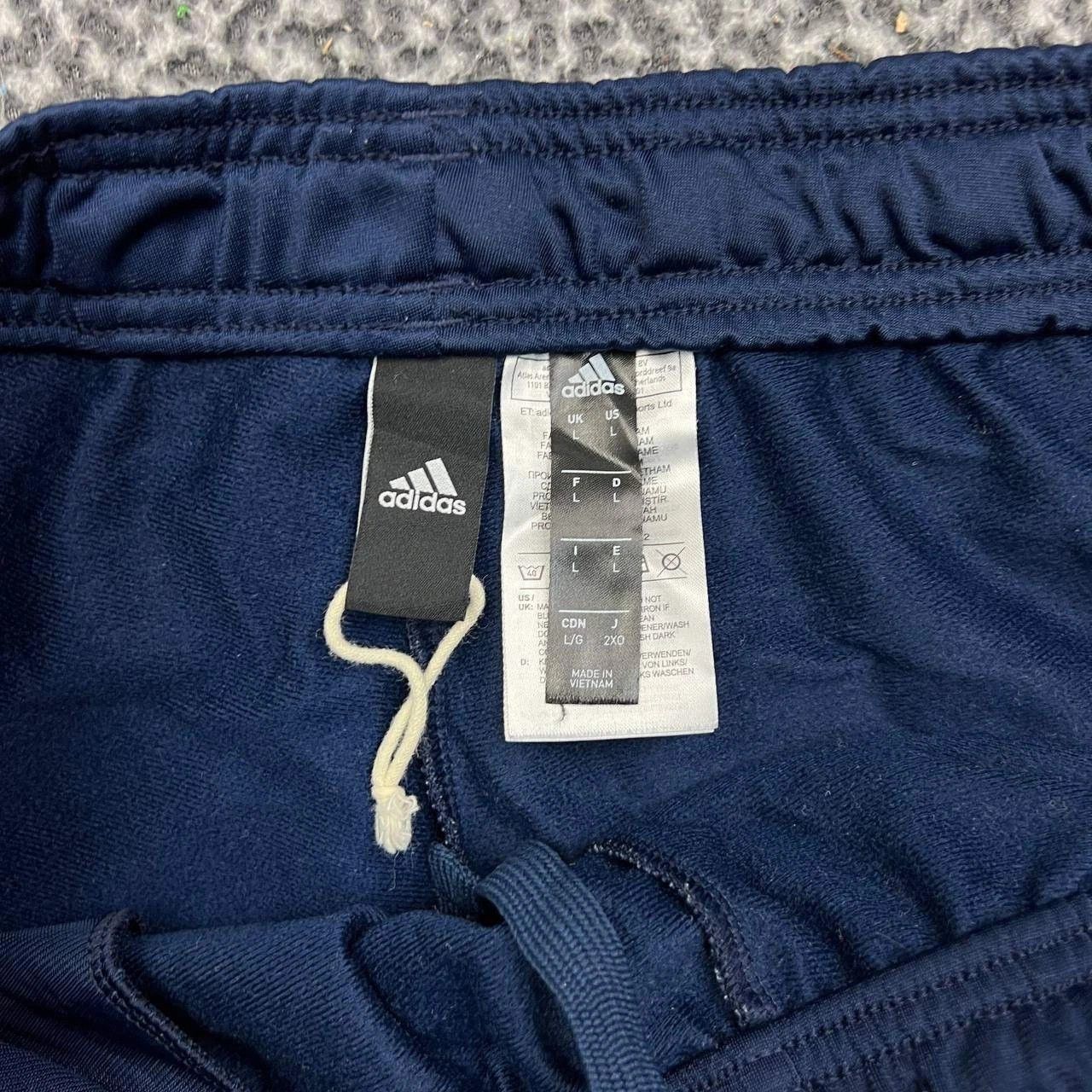 Adidas Adidas Sweatpants Men Large Drawstring Pocket Outdoor 32x31 Size US 32 / EU 48 - 7 Thumbnail