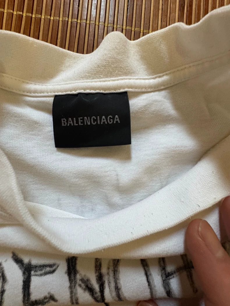 Balenciaga Balenciaga Dragon year graffiti short-sleeved, size XS Size US XS / EU 42 / 0 - 3 Thumbnail