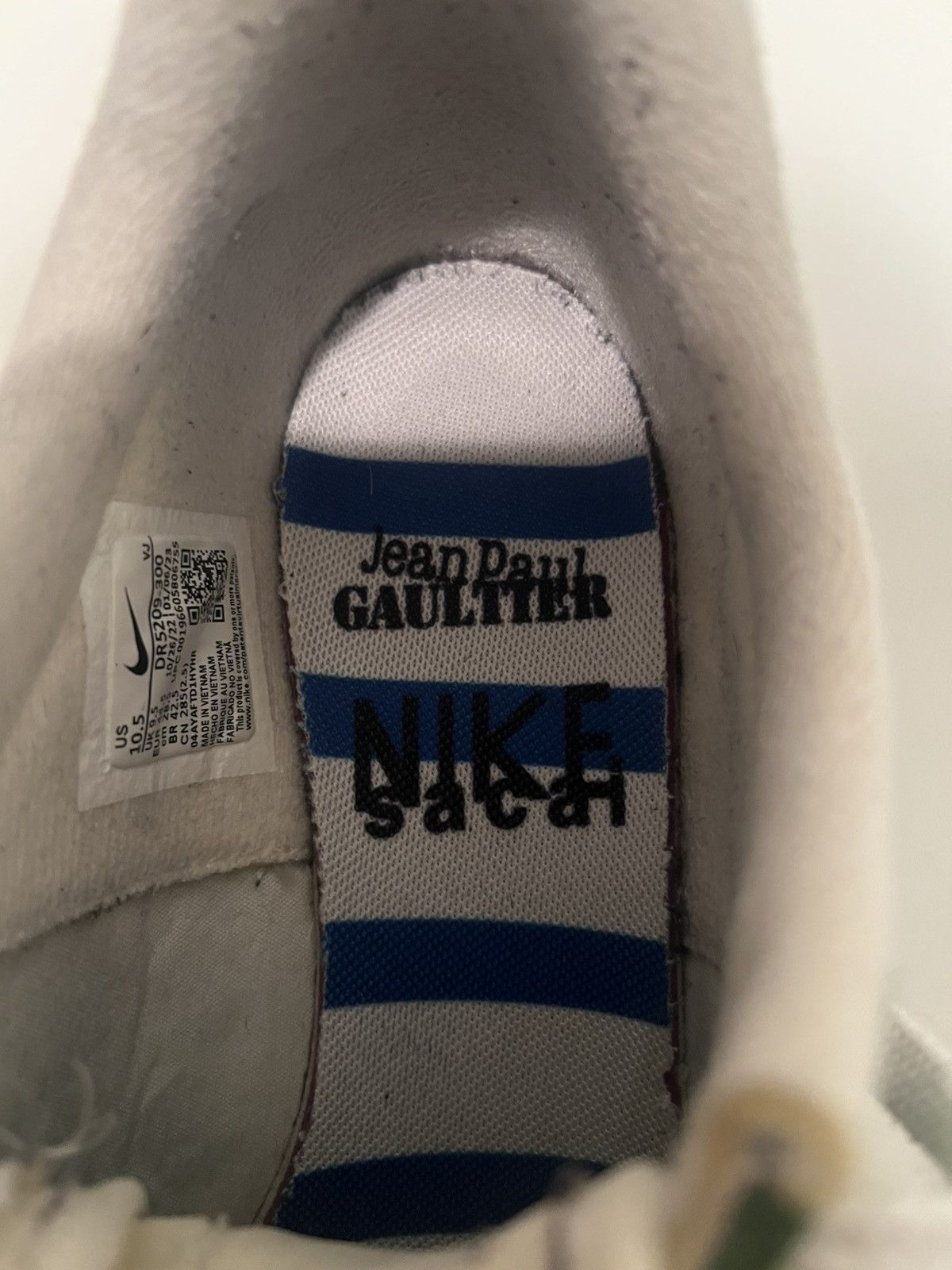 Jean Paul Gaultier × Nike × Sacai Nike x Sacai Jean Paul Gaultier VaporWaffle Woven Size US 10.5 / EU 43-44 - 8 Thumbnail
