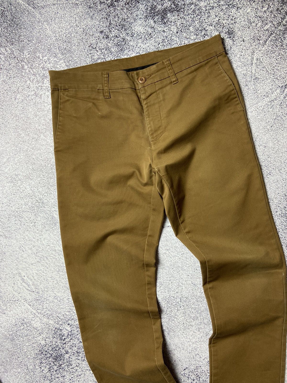 Carhartt × Designer Carhartt Sid Chinos Pants Rare Street Skate Style Fashion Size US 32 / EU 48 - 9 Thumbnail