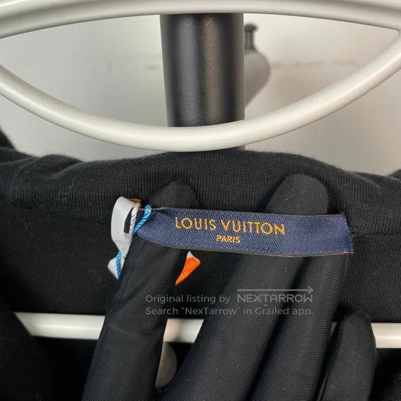 Louis Vuitton Louis Vuitton Black and green gradient full logo zipper ho Size US S / EU 44-46 / 1 - 9 Thumbnail