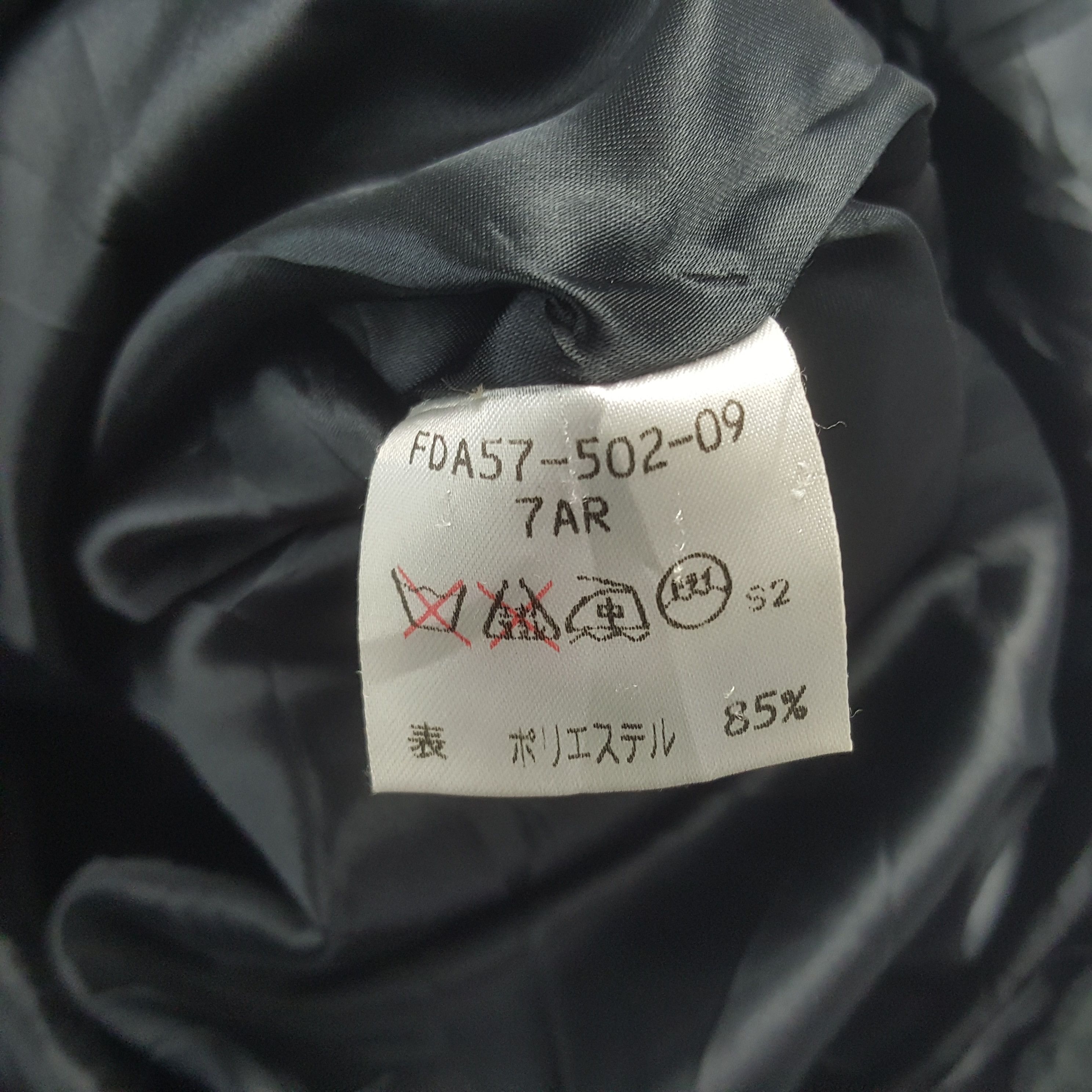 Burberry Vintage Burberry London Designer Brand Long Jacket RR3 Size US L / EU 52-54 / 3 - 9 Thumbnail