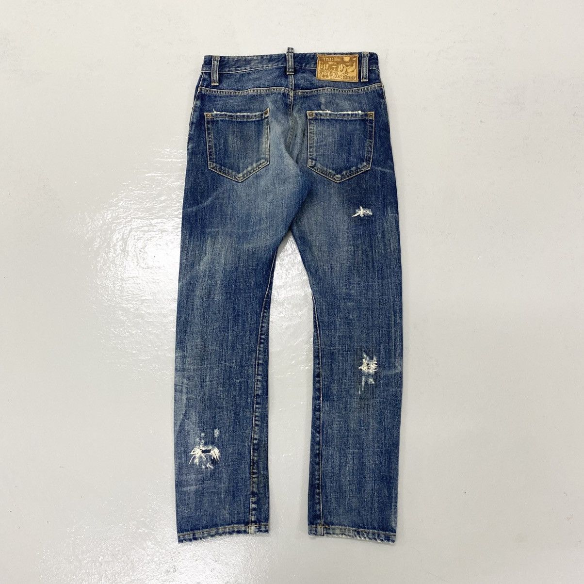 Dsquared2 Dsquared2 Distressed Jeans Size US 31 - 1 Thumbnail