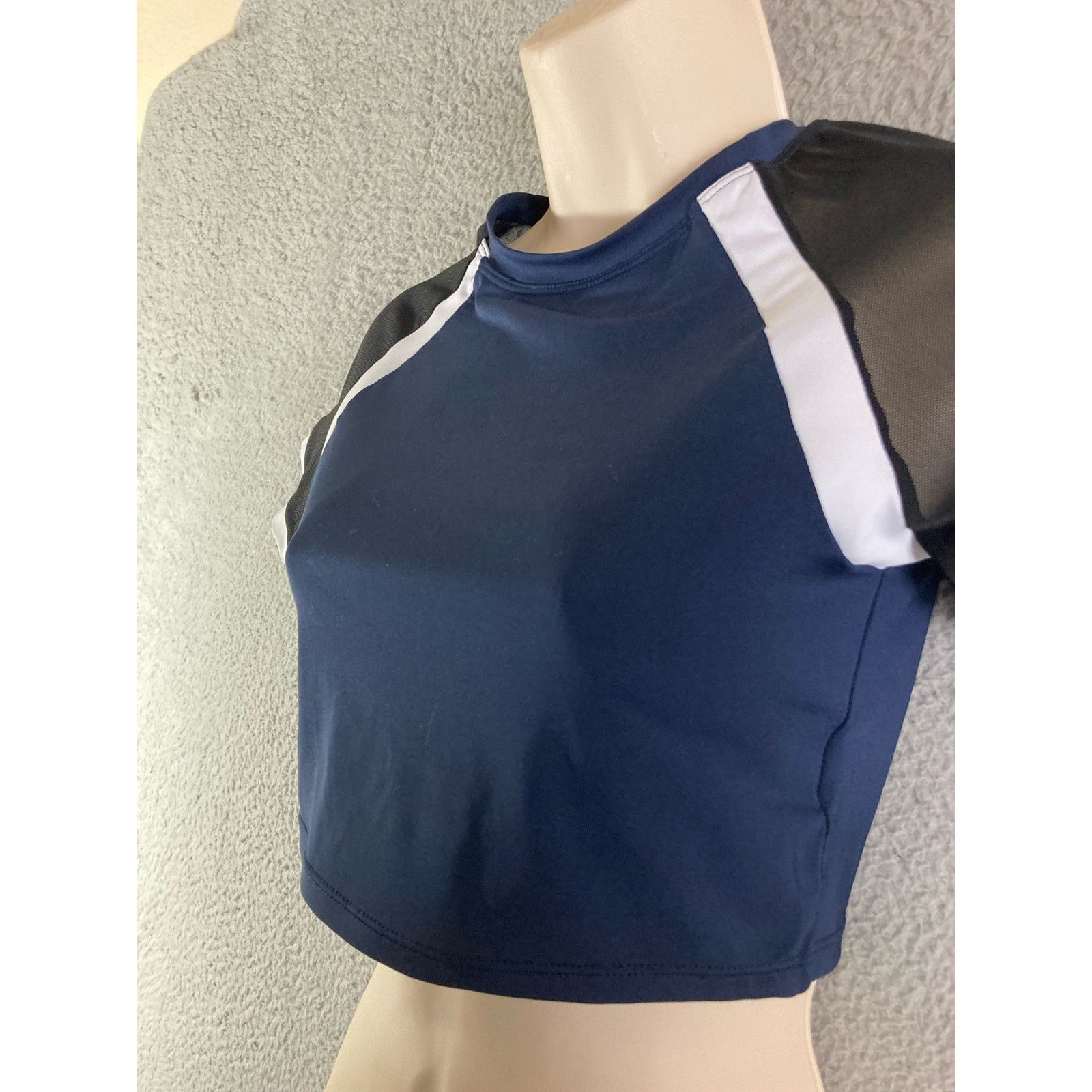 Shein Crop Top Womens Short Sleeve Sexy Blue Black Medium Cropped Size M / US 6-8 / IT 42-44 - 10 Thumbnail