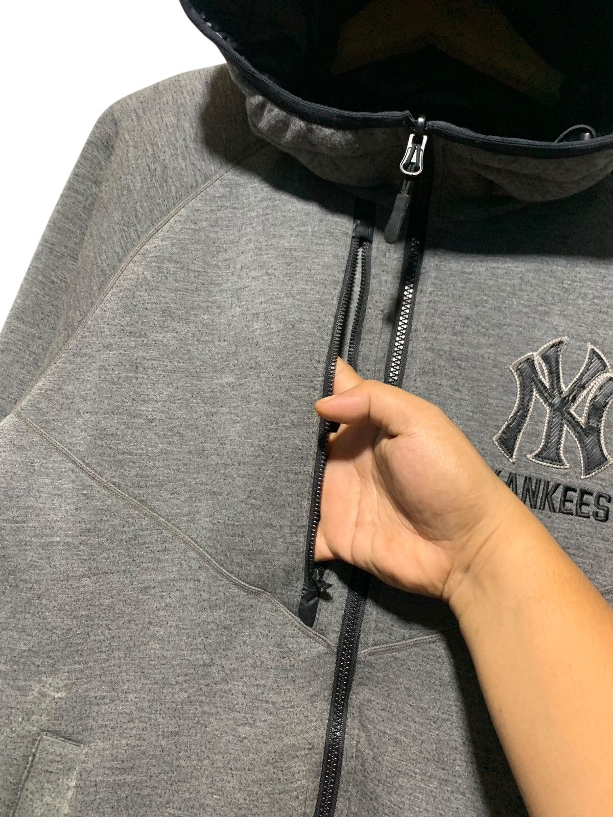 MLB Vintage MLB hybrid puffer vest + hoodie reversible jacket Size US L / EU 52-54 / 3 - 11 Thumbnail