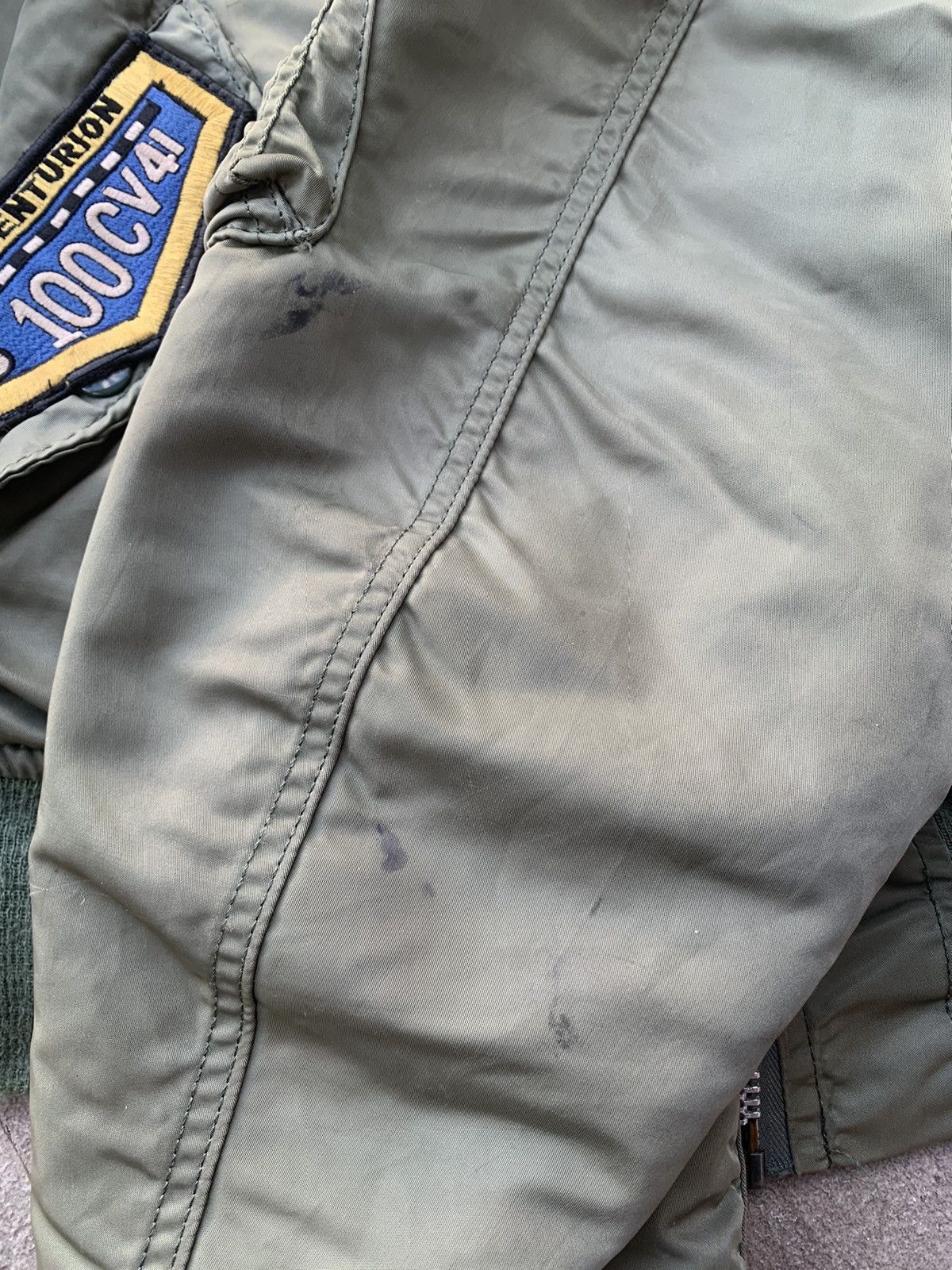 Alpha Industries × Vintage Alpha Industries MA-1 Patches Bomber Jacket Size US M / EU 48-50 / 2 - 11 Thumbnail