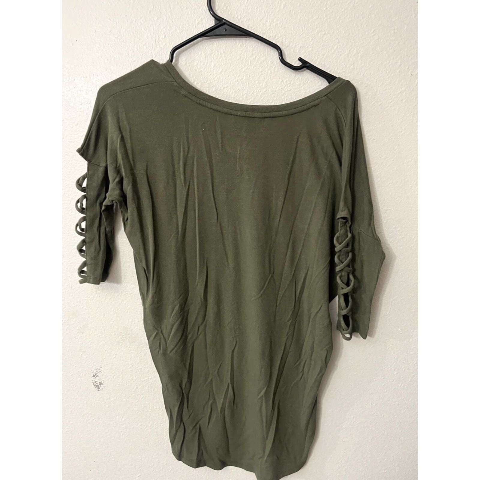 Express Express One Eleven T-Shirt Womens XS Green V Neck Short Sleeve Size XS / US 0-2 / IT 36-38 - 2 Thumbnail