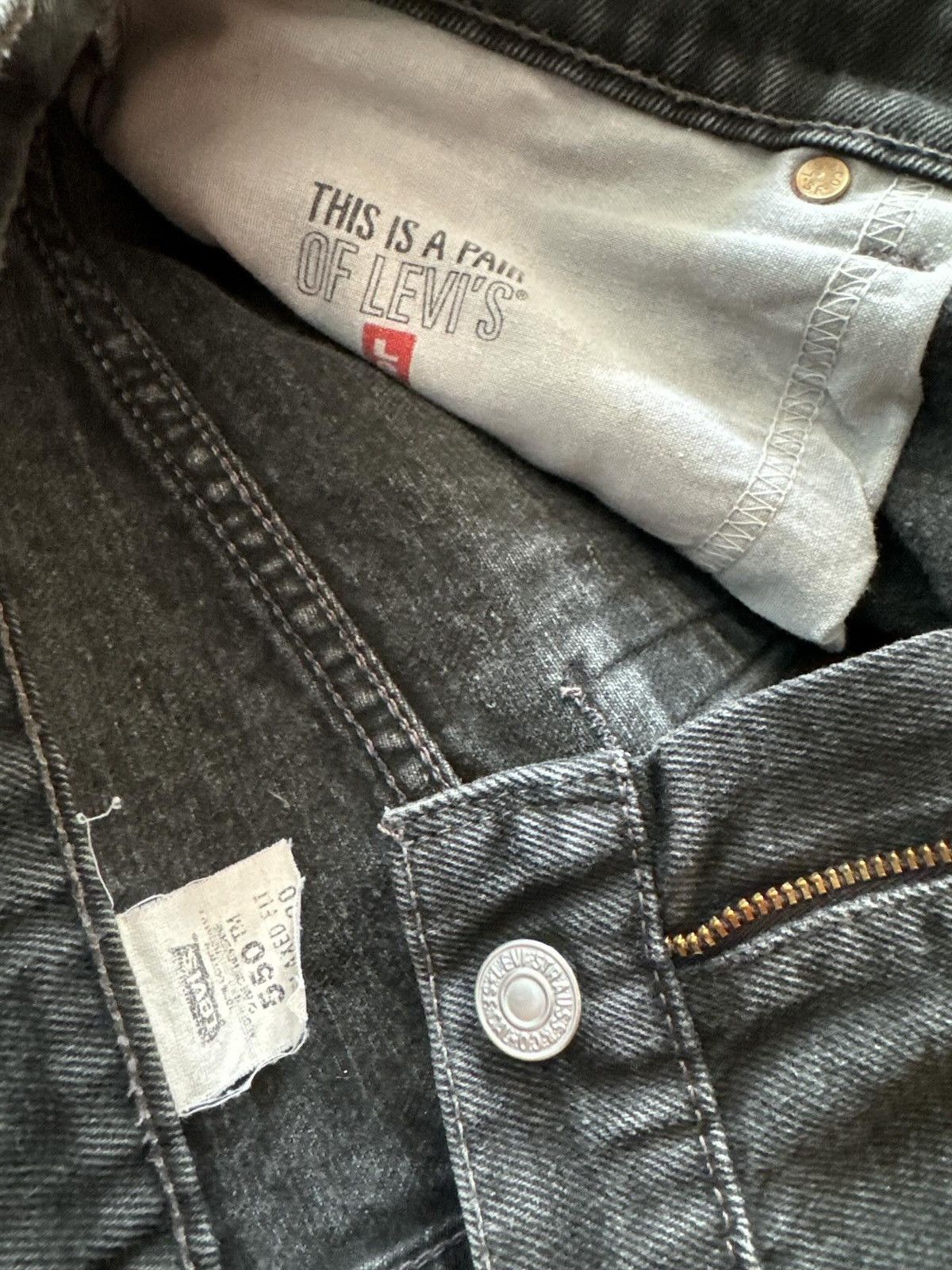 Levi's × Vintage Vintage Levi’s 550 Relaxed Fit Tapered Jeans - Size 33x30 Size US 33 - 4 Thumbnail