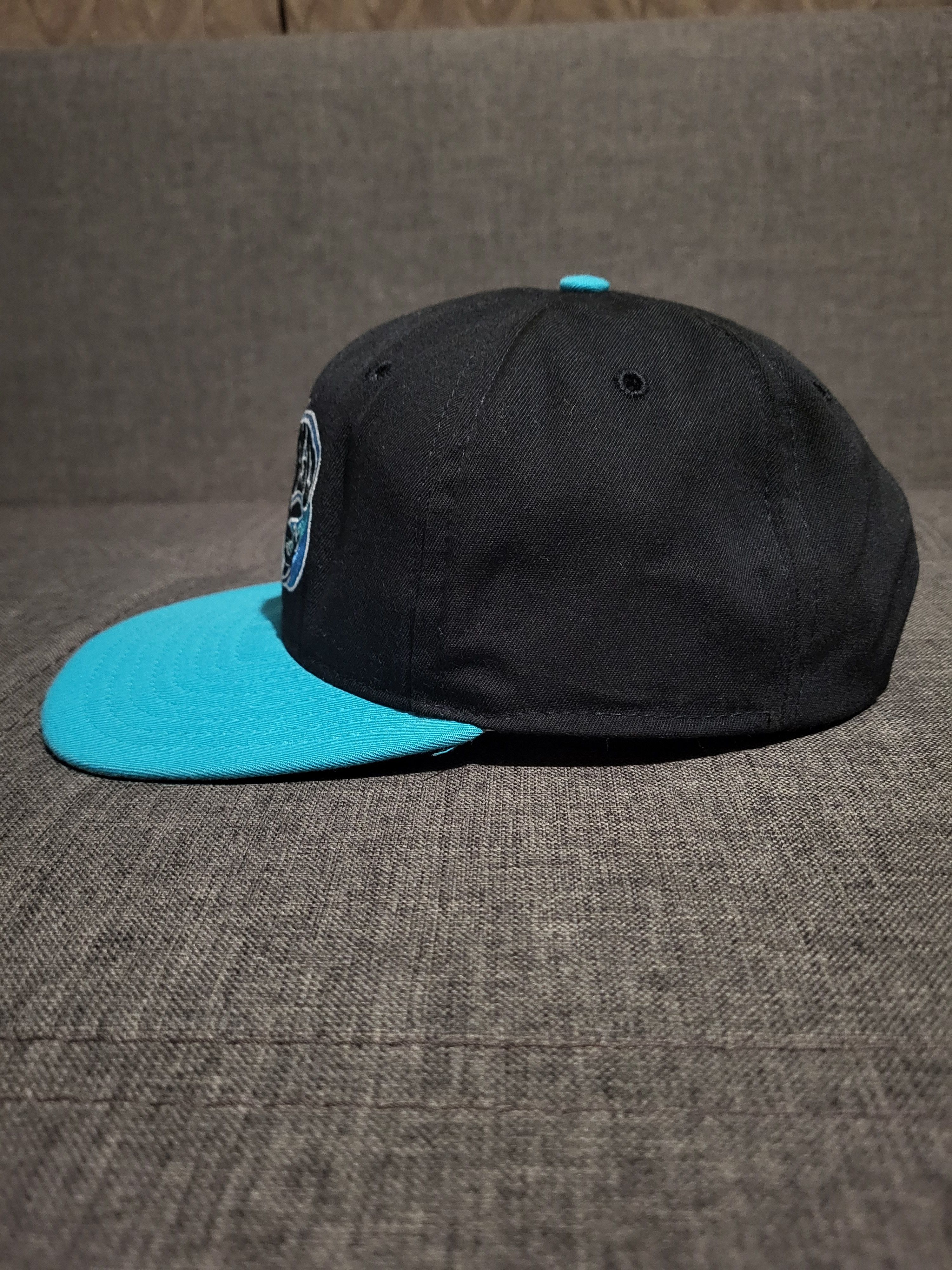 Other vintage NEW ERA Sea World cap snapback Size ONE SIZE - 3 Thumbnail