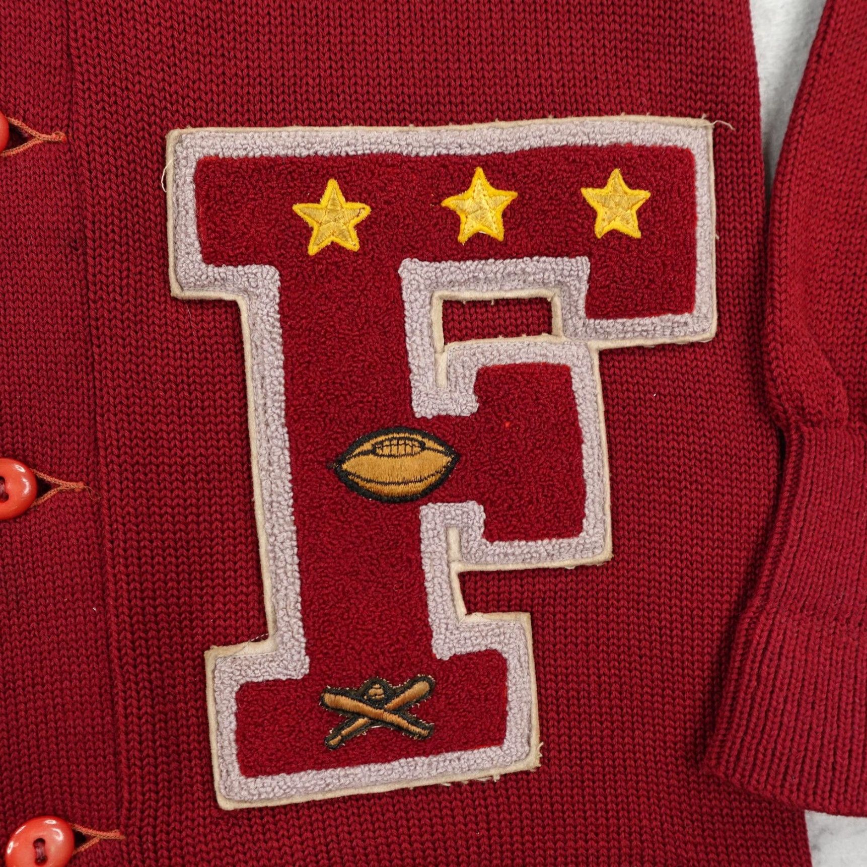 Vintage VINTAGE Albion Cardigan Mens Small Red Wool Varsity 50s College Sweatshirt Cardigan - Long Sleeve Knit Wool Button Logo Pockets 1950s Mens Size US M / EU 48-50 / 2 - 4 Thumbnail