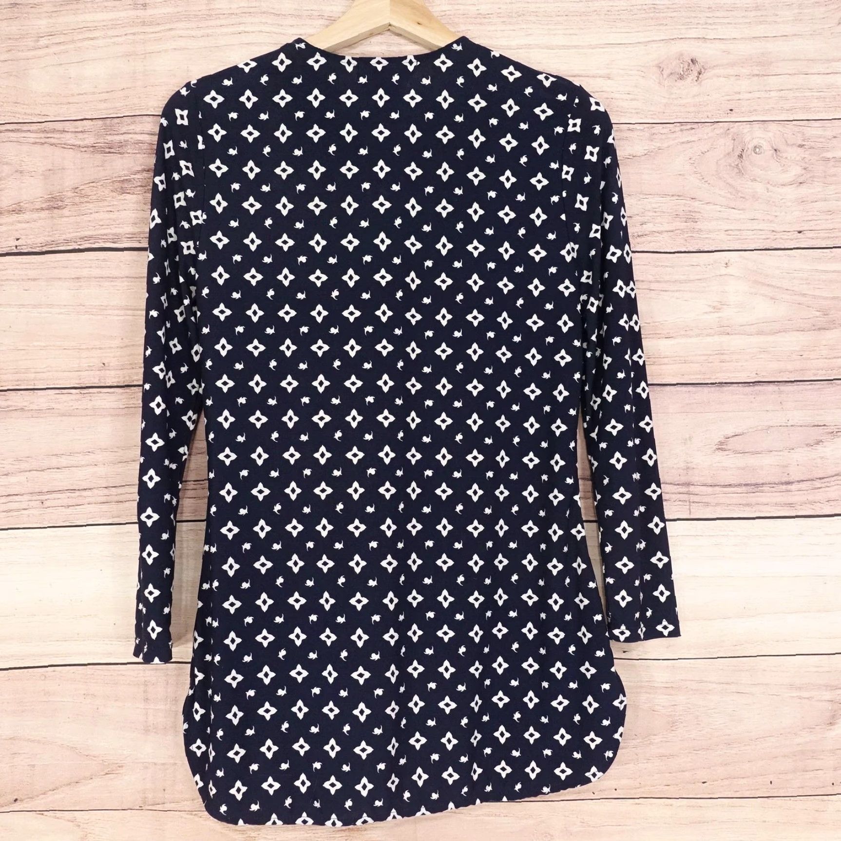 Ralph Lauren Lauren Ralph Lauren Shirt Womens XS Navy Geometric Print Long Sleeve Tunic Size XS / US 0-2 / IT 36-38 - 5 Thumbnail
