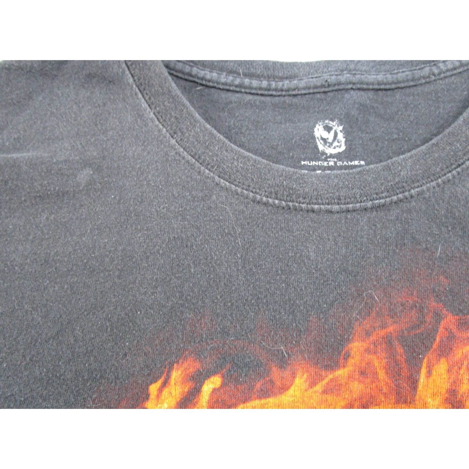Vintage 2012 Hunger Games Movie Promo T-Shirt Mens Size 2XL Graphic Used Read Size US XXL / EU 58 / 5 - 6 Thumbnail