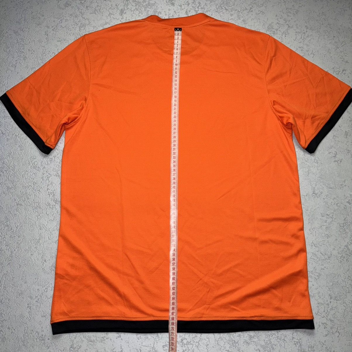 Nike Nike Netherlands 2011-2012 Away T shirt Football jersey Size US M / EU 48-50 / 2 - 12 Thumbnail