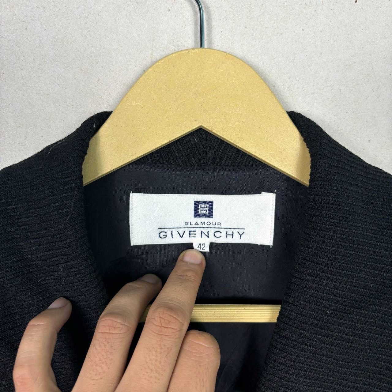 Givenchy Givenchy Glamour Classic Black Coat Jacket 42 Size M / US 6-8 / IT 42-44 - 4 Thumbnail