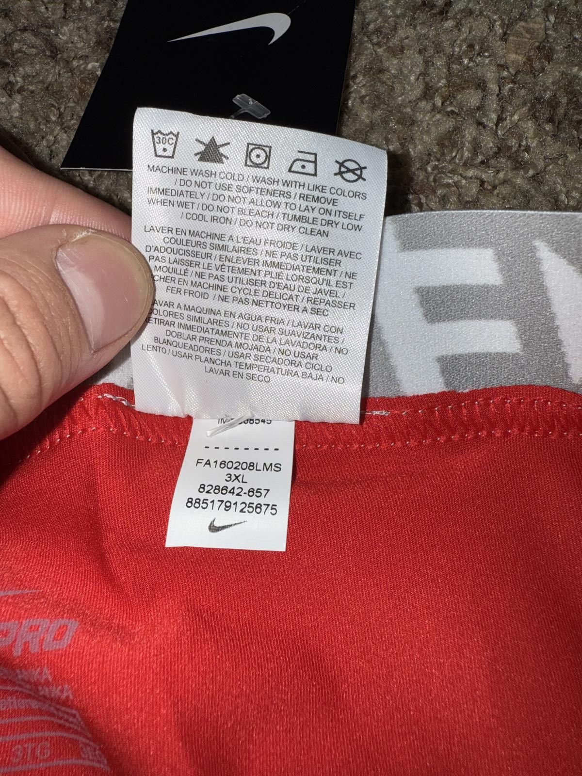 Nike Nike Men’s Pro 3/4 Compression Tight Pants Size US 44 / EU 60 - 7 Thumbnail