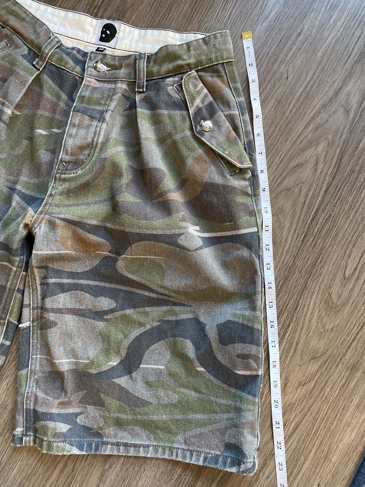 Youths In Balaclava Youths In Balaclava hybrid moments camouflage work shorts Size 28" / US 6 / IT 42 - 7 Thumbnail