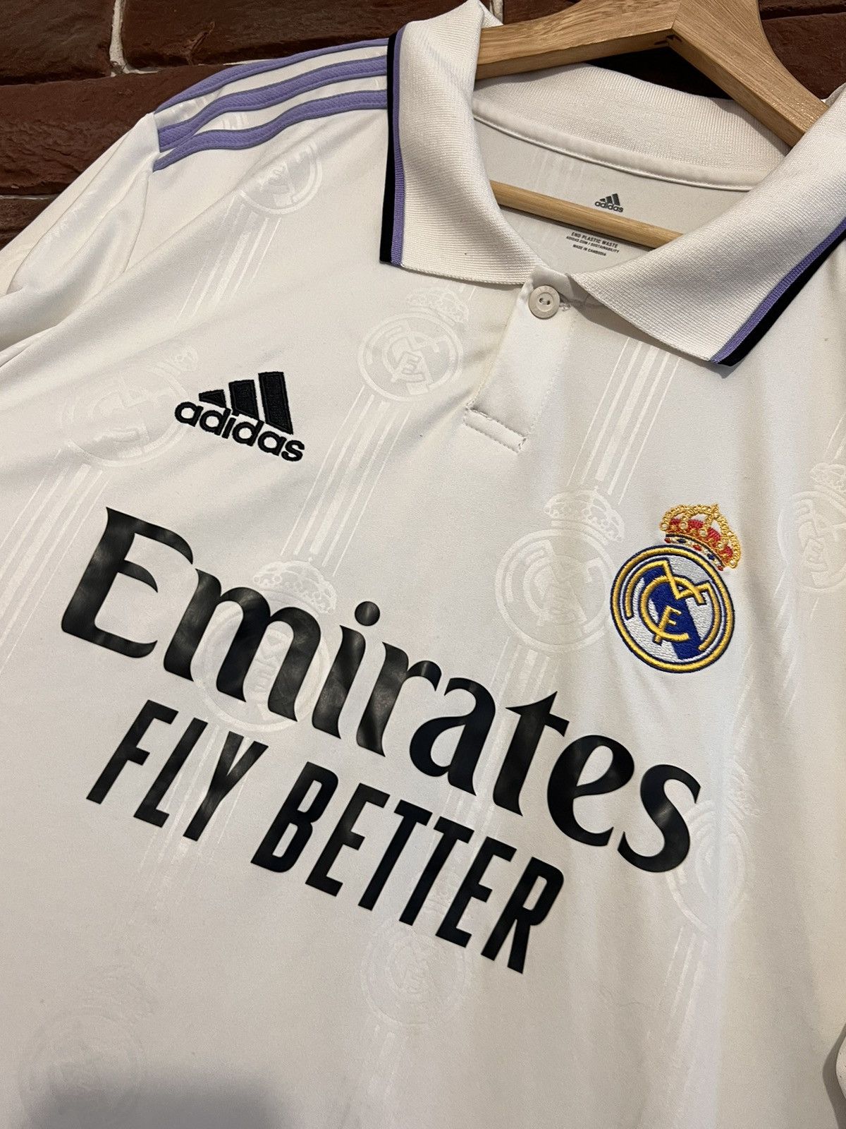 Other Adidas Real Madrid Rudiger Football Jersey XL Hype Soccer Size US XL / EU 56 / 4 - 3 Thumbnail