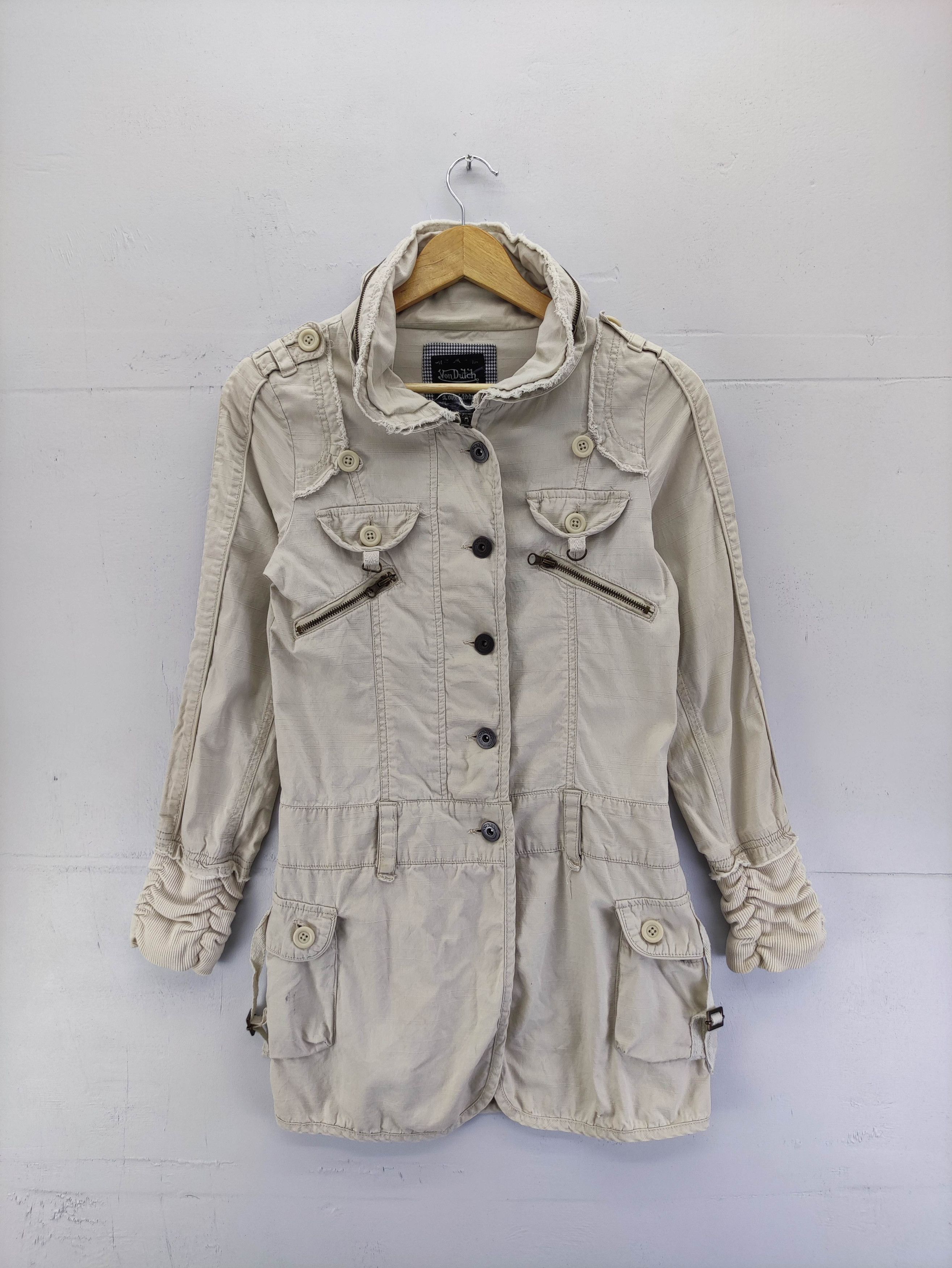 image of Vintage Von Dutch Jacket Zipper With Hoodie in Cream, Women's (Size 2XS)