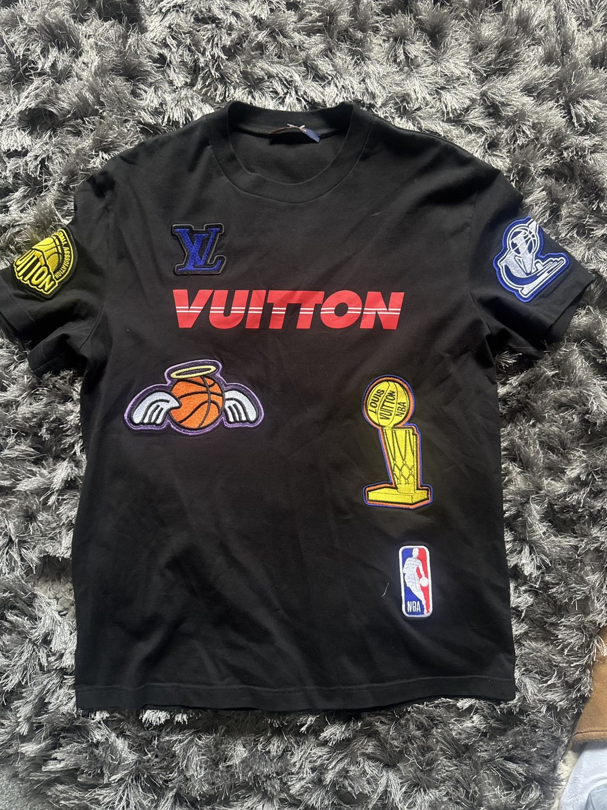 Louis Vuitton × NBA Louis Vuitton 21AW RM212M DT3 HLY21W NBA Multi Patch T Shir Size US M / EU 48-50 / 2 - 1 Thumbnail
