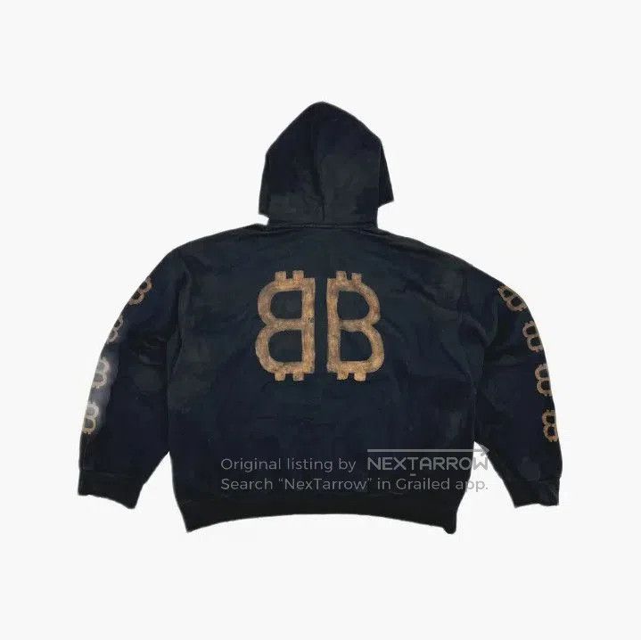Balenciaga Balenciaga FW23 Vintage Graphic Hoodie. Size US L / EU 52-54 / 3 - 3 Thumbnail