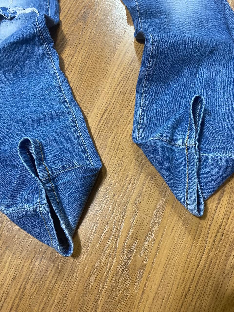 Versace Jeans Couture Versace jeans Couture vintage mens blue jeans pants Size US 32 / EU 48 - 13 Thumbnail