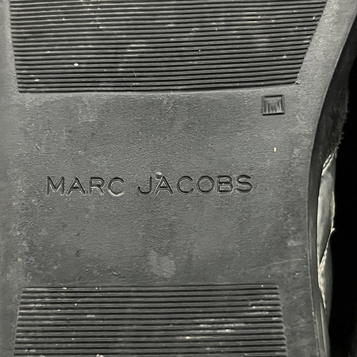 Marc Jacobs Marc Jacobs Metallic Suede High-Top Sneakers Size US 7 / EU 40 - 23 Thumbnail
