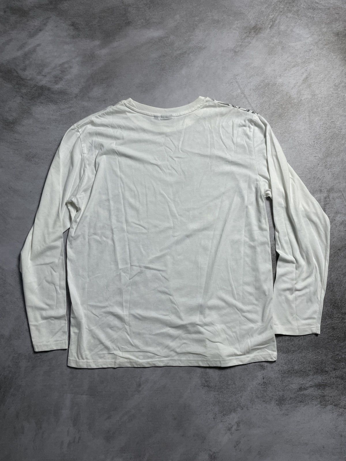 Le Grande Bleu (L.G.B.) Bullet Noise Japanese Art Longsleeve Size US XL / EU 56 / 4 - 6 Thumbnail