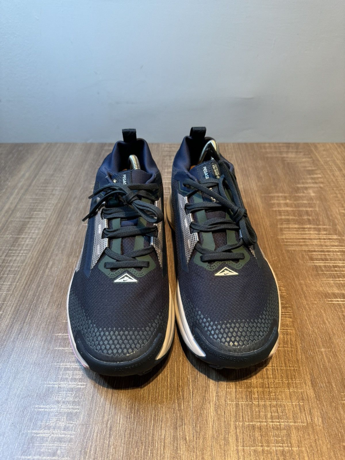Nike NEW Nike Pegasus Trail 5 GORE-TEX Armory Navy Womens 9.5 Size US 9.5 / IT 39.5 - 3 Thumbnail