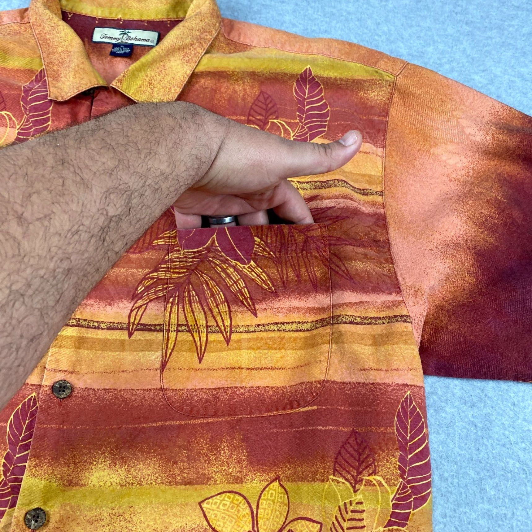 Tommy Bahama Tommy Bahama Shirt Mens XL Multicolor Silk Button-Up Hawaiian Short Sleeve Size US XL / EU 56 / 4 - 4 Thumbnail