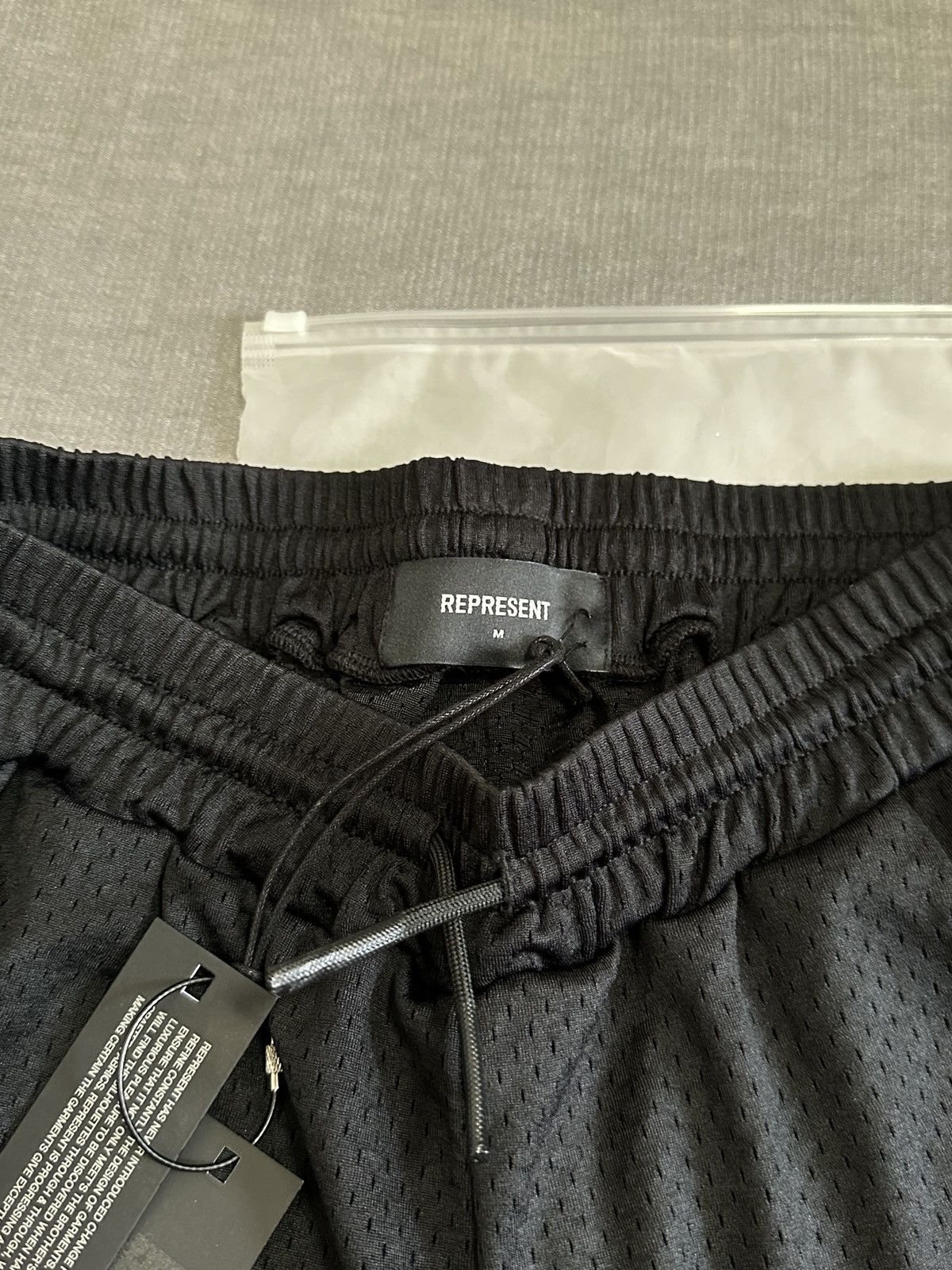 Represent Clo. Represent Owner Club Mesh Short Size Medium Size US 32 / EU 48 - 4 Thumbnail