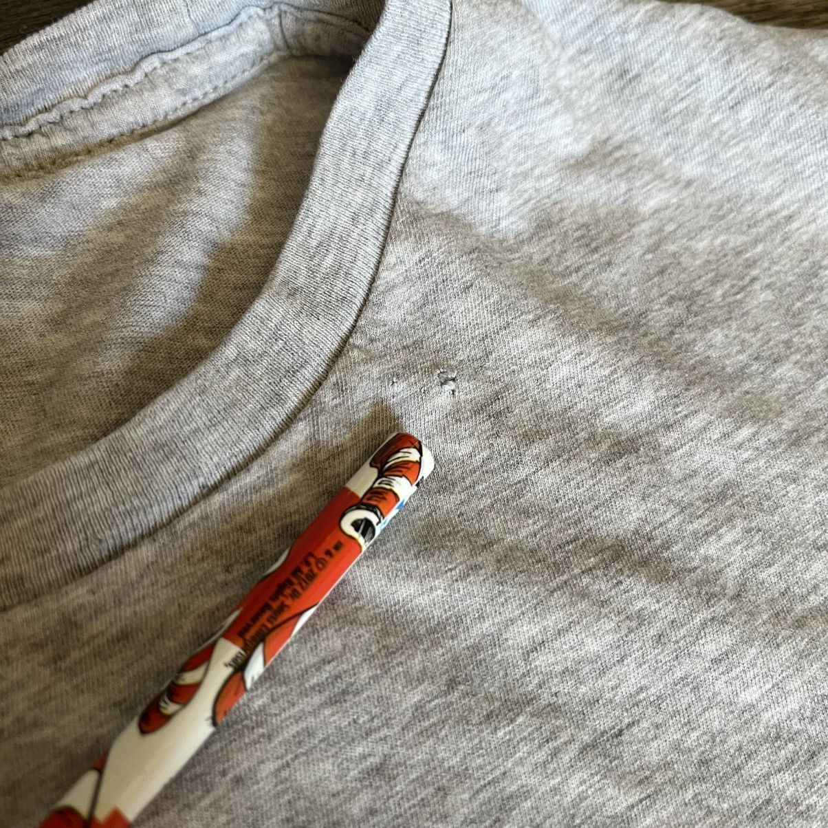 Burberry Vintage Burberry Brit Abstract Art Face Designer Graphic Tee Size US S / EU 44-46 / 1 - 5 Thumbnail