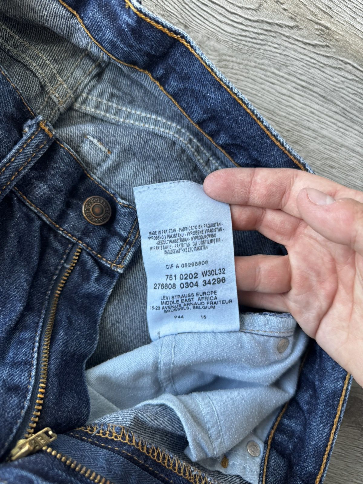 Levi's Vintage Levis 751 Straight Fit Men's Jeans Size US 30 / EU 46 - 11 Thumbnail