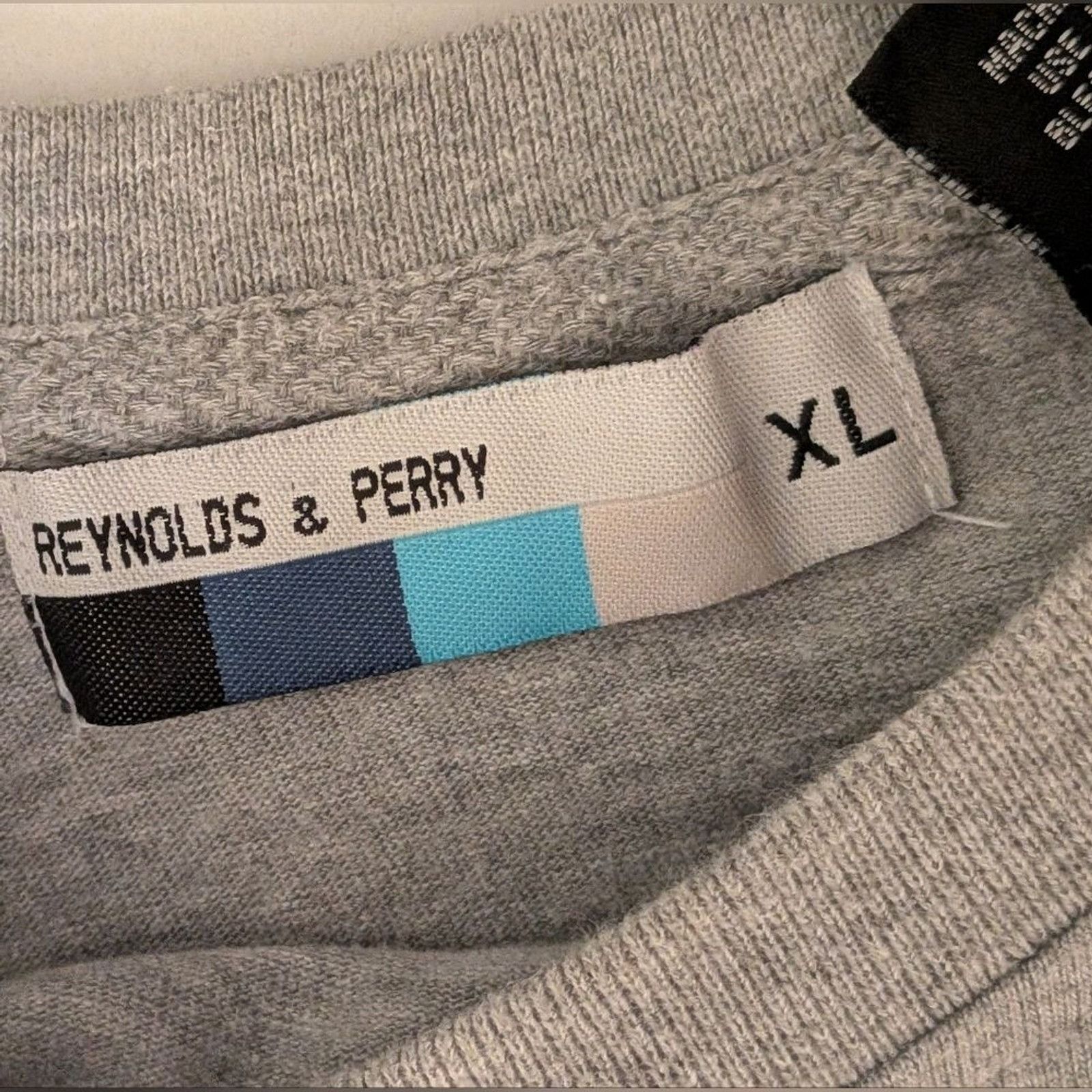 Other Vintage Reynolds & Perry T-Shirt XL Red Embroidered Script L Size US XL / EU 56 / 4 - 6 Thumbnail