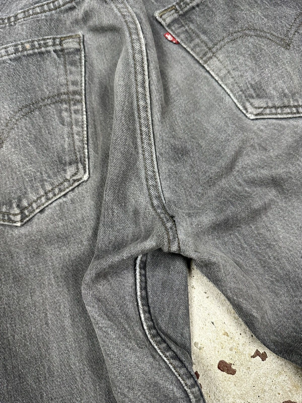 Levi's Vintage 1995 Levi’s 501 Gray Denim Pants Jeans made in USA Size US 33 - 17 Thumbnail