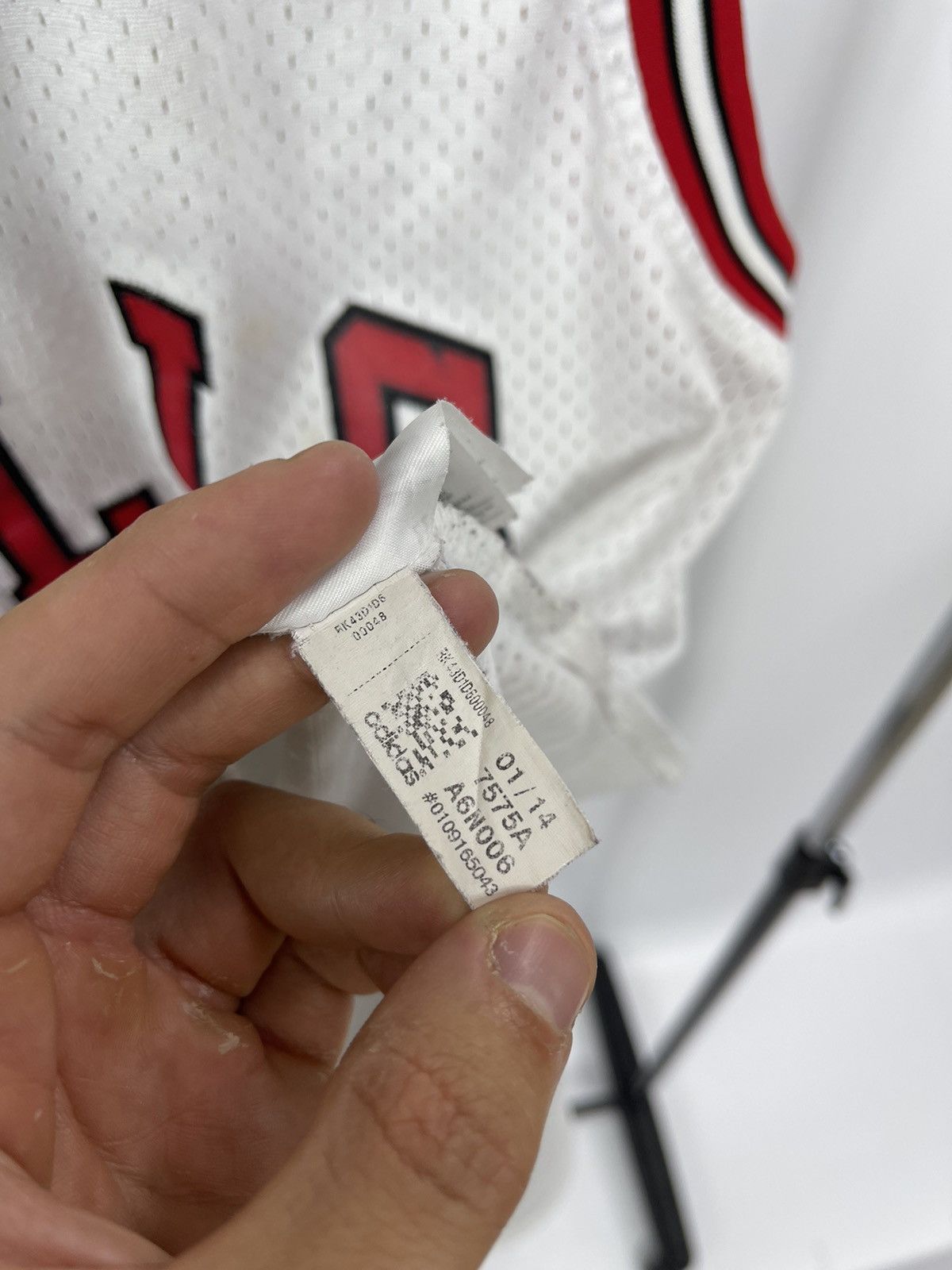 Adidas Authentic Vintage Adidas NBA Chicago Bulls Rodman #91 Size S Size US S / EU 44-46 / 1 - 8 Thumbnail